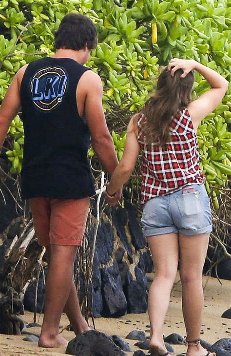 Bindi Irwin Bikini’d Up In Hawaii With Boyfriend